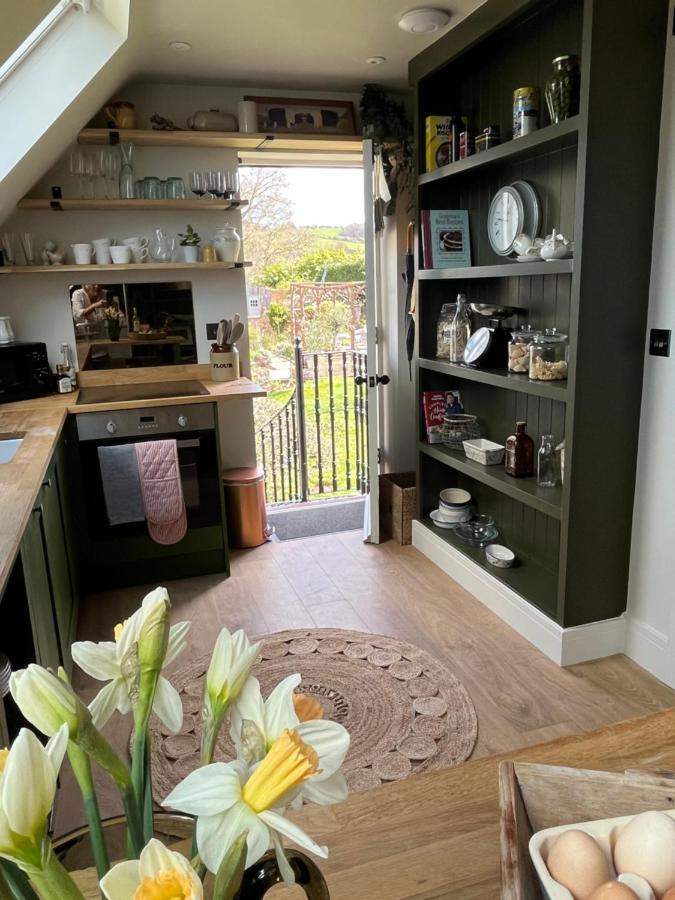 Pear Tree Loft Apartamento Lacock Exterior foto